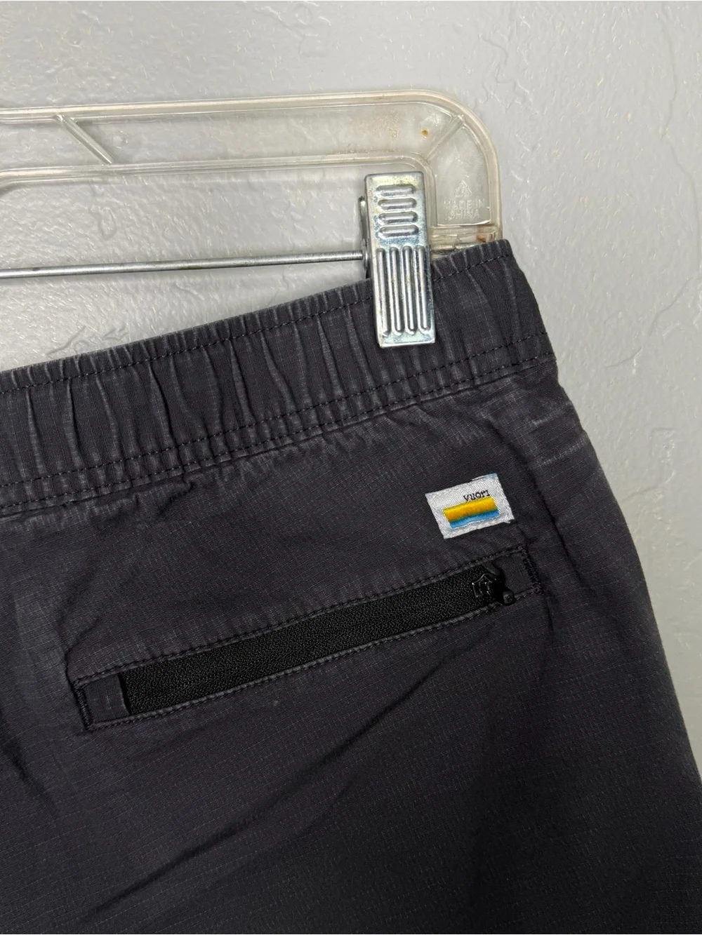 Vuori Shorts Small V370 Ripstop Climber Charcoal Gray 8